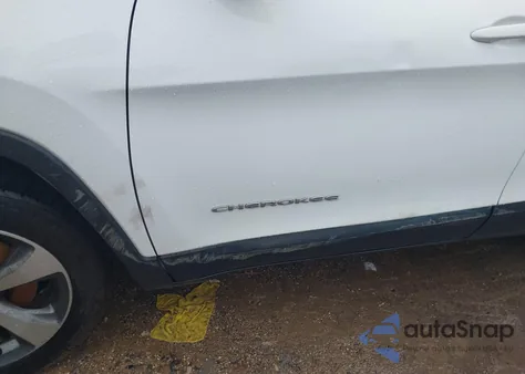 2019 Jeep Cherokee Limited 4X4 from USA, damaged, VIN 1C4PJMDN4KD295060